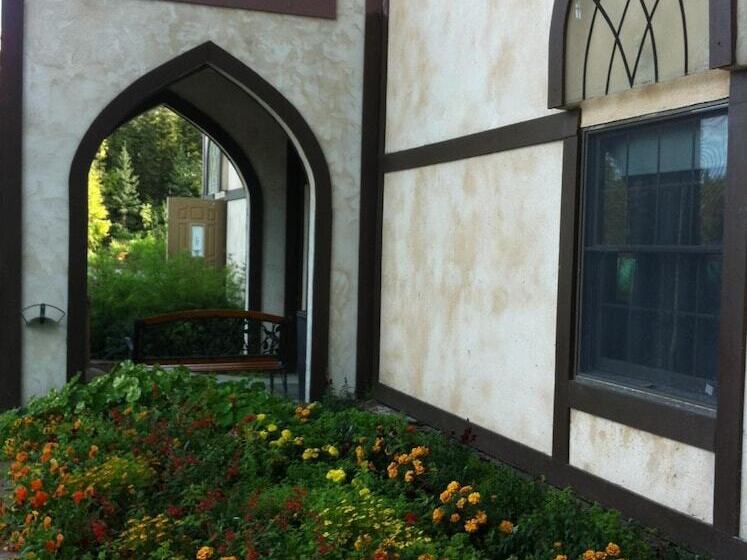 فندق Abbey Archway Inn