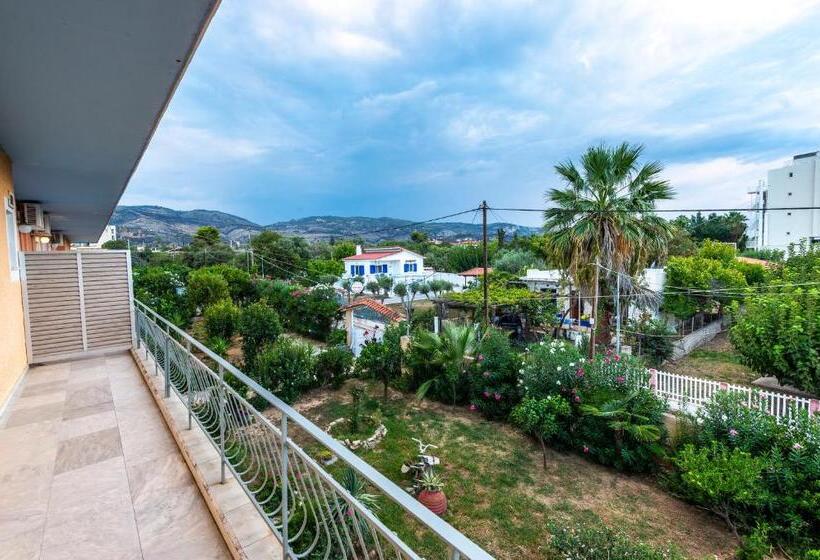 בית מלון כפרי Agamemnon Beach