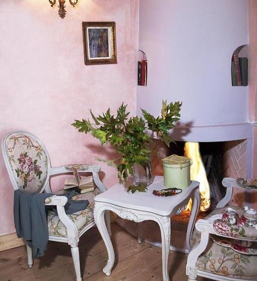 Отель Amaryllis Boutique Guest House