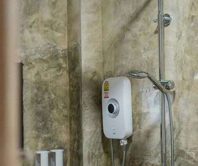 ホテル Baansuan Tisa Resort