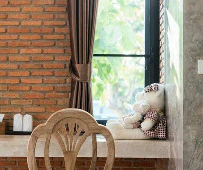 ホテル Baansuan Tisa Resort