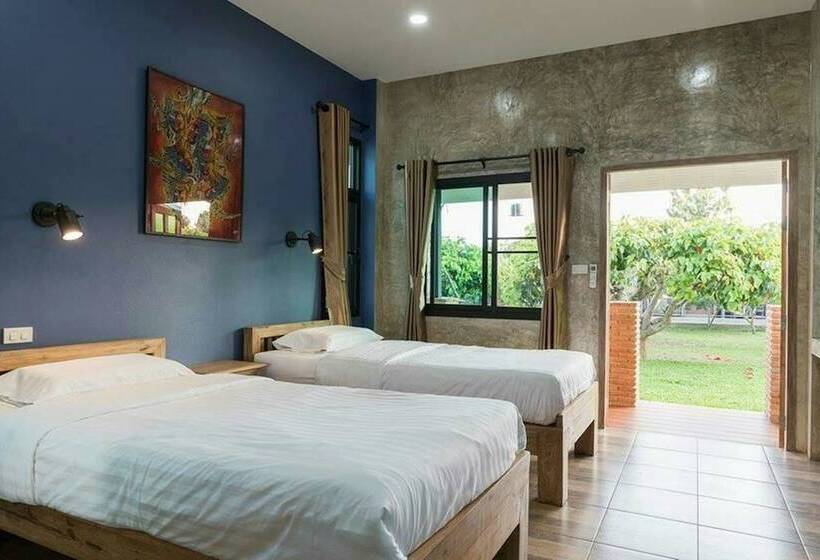 ホテル Baansuan Tisa Resort