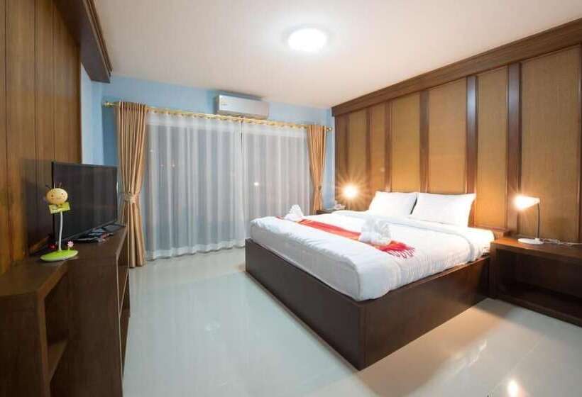 Отель Bees Smile