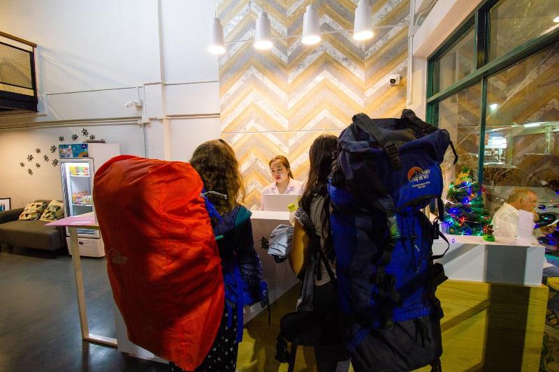 هتل Busket Hostel