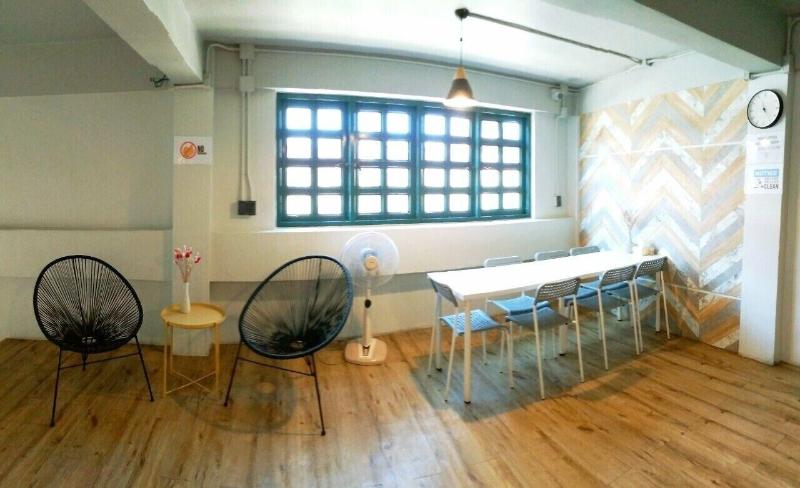 Отель Busket Hostel