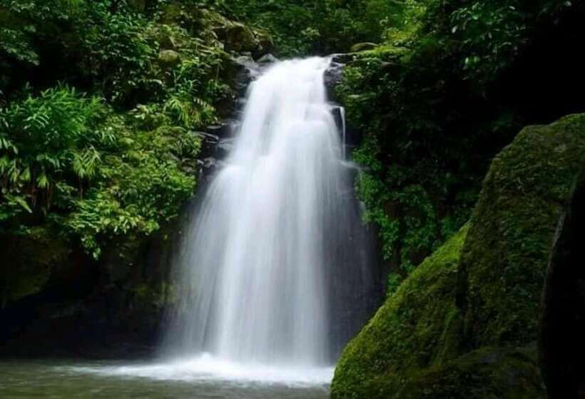 Отель Cabanas Cascadas Encantadas
