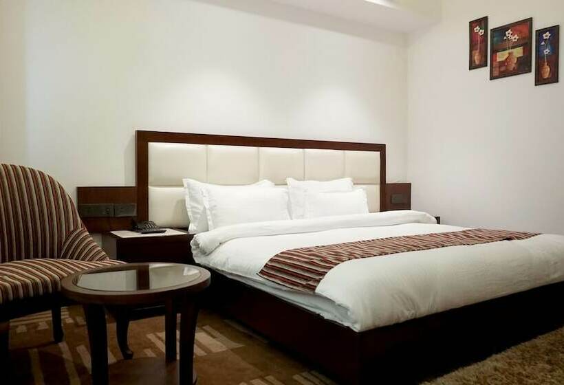 בית מלון כפרי Citi Palaza