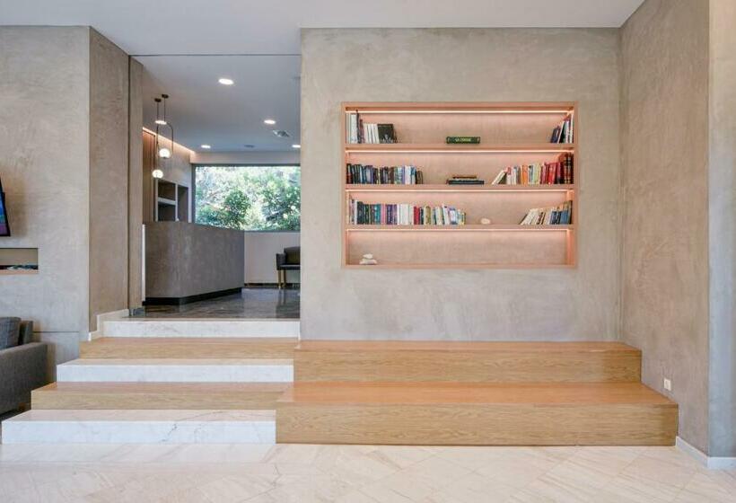 בית מלון כפרי Cokkinis