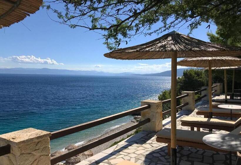 בית מלון כפרי Cokkinis