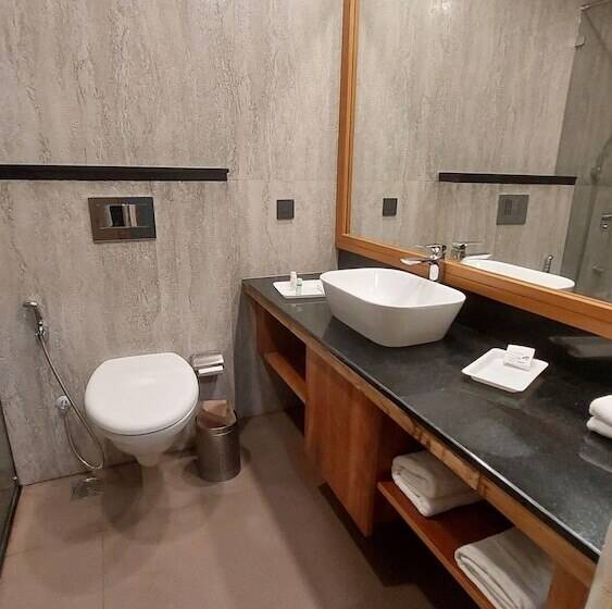 בית מלון כפרי Voco Jim Corbett By Ihg