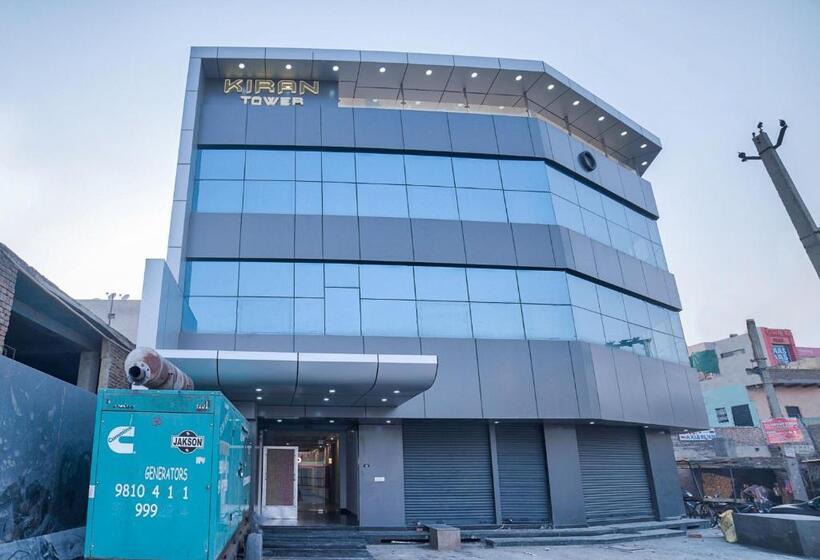 فندق O Crown Residency