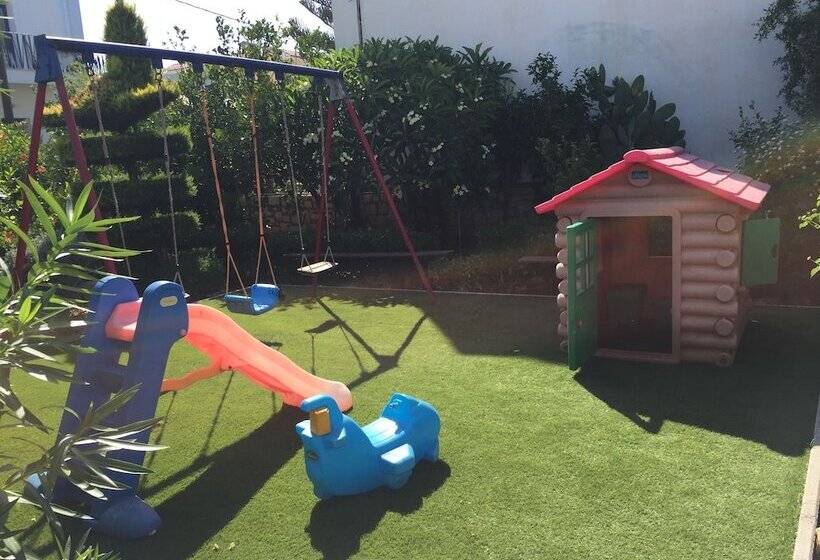 בית מלון כפרי Evdokia Suites