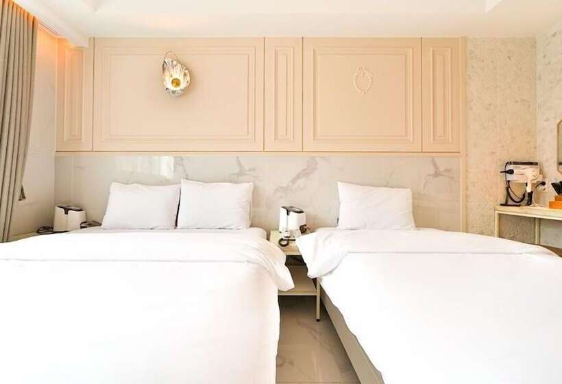 Hotel February Tongyeong Jukrim