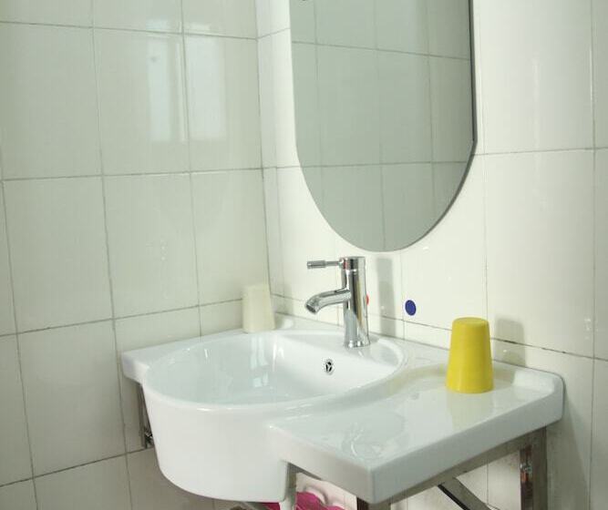 فندق Fenghuang Hua Xiang Yuan Inn