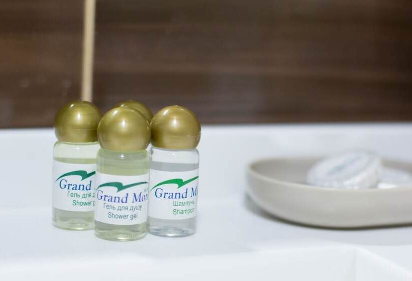 ホテル Grand More