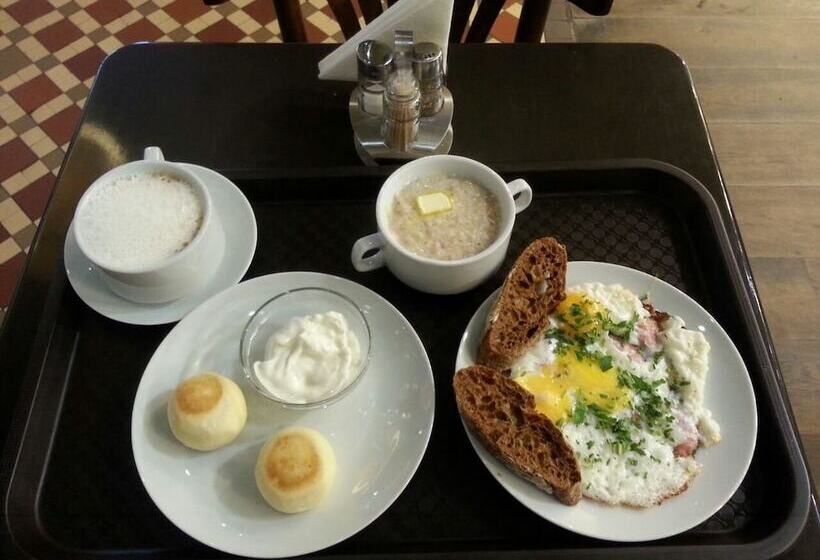 Отель Guest House Alesia