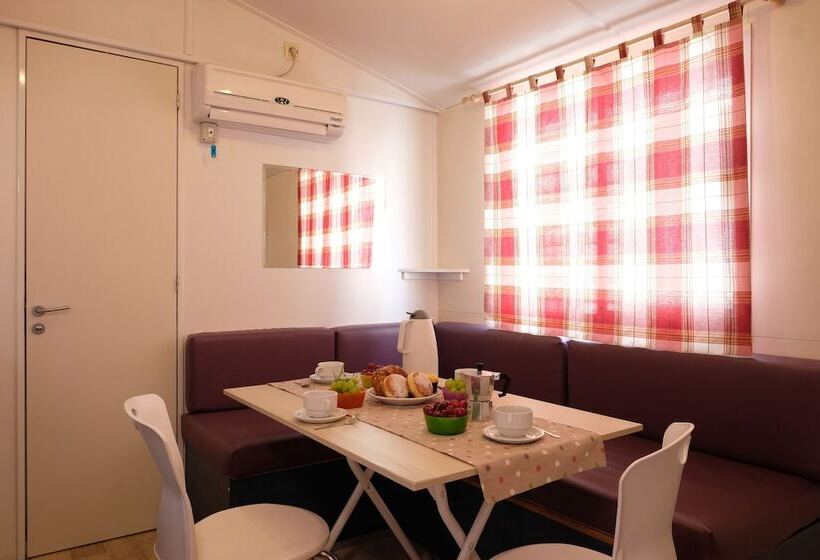 호텔 Happy Camp Mobile Homes In Camping Villaggio Internazionale