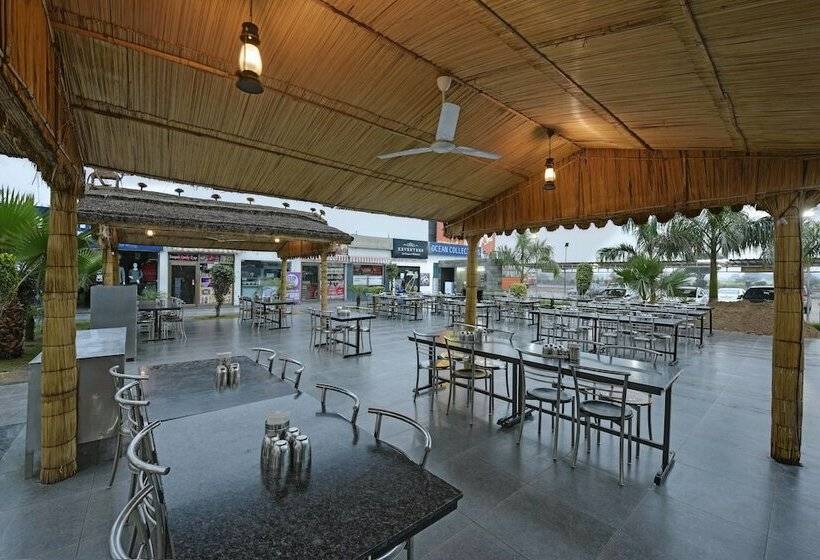 Hotel Highway King Behror Neemrana