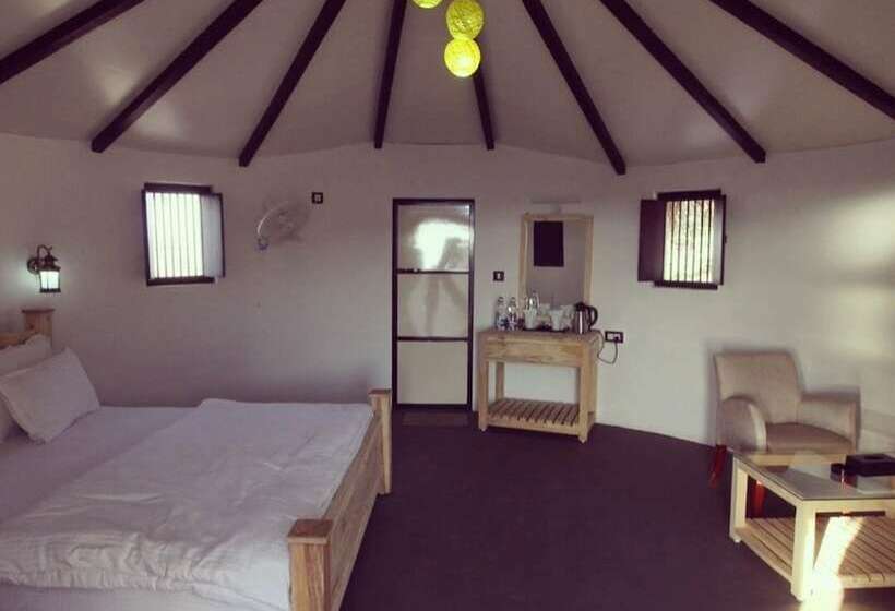 בית מלון כפרי Hiriz Seabreeze Resort