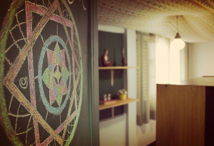 Отель Hostel House 2741