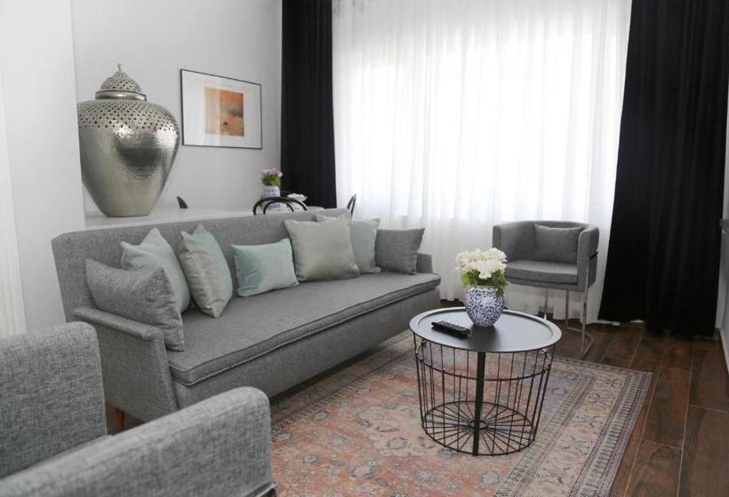 בית מלון כפרי Huma Suites