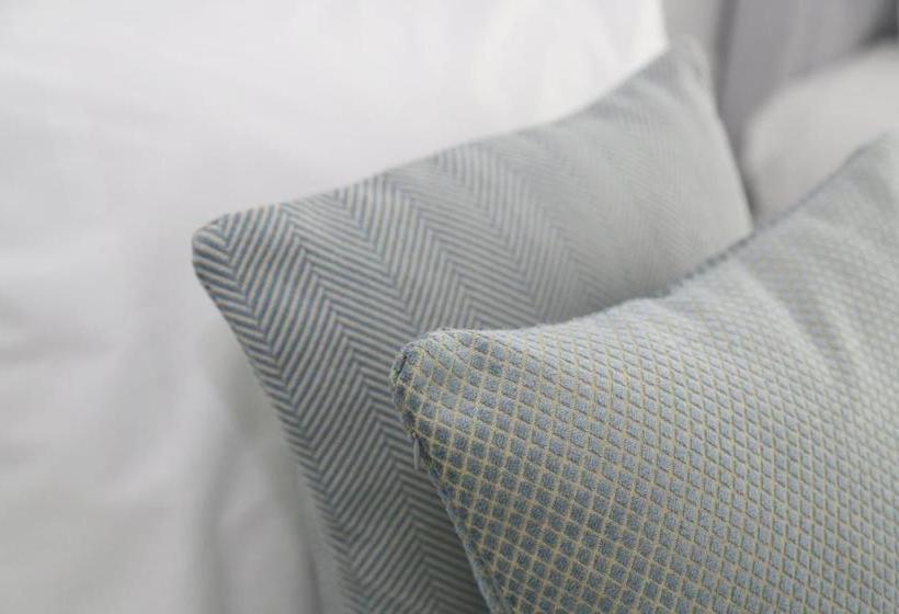 בית מלון כפרי Huma Suites