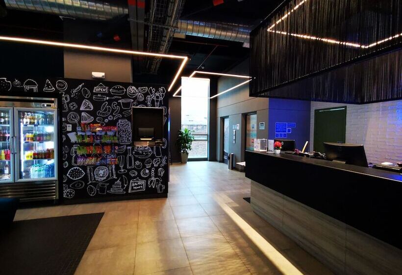 ホテル Ibis Budget Itagui