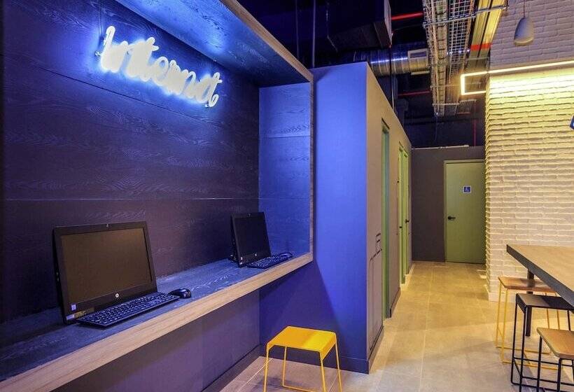 ホテル Ibis Budget Itagui