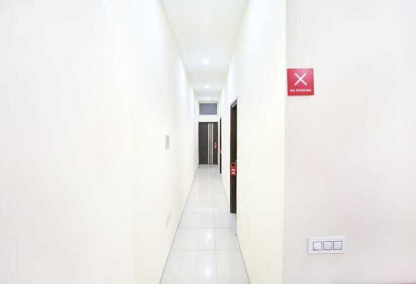 בית מלון כפרי Jb 2 By Oyo Rooms