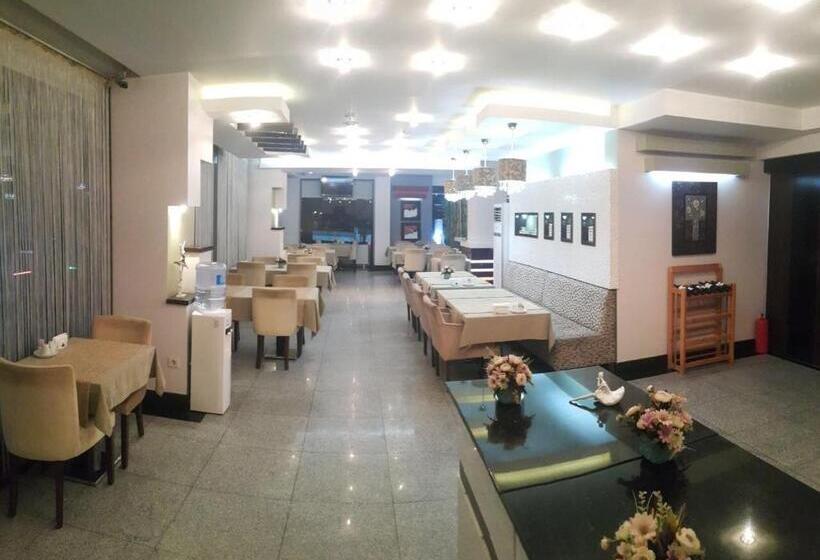 בית מלון כפרי La Bella Soma