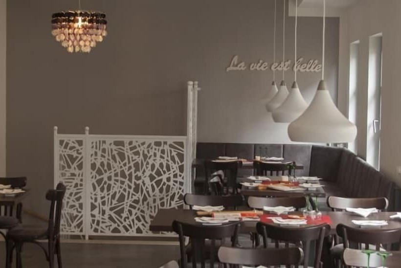فندق La Flamme Wertheim Garni