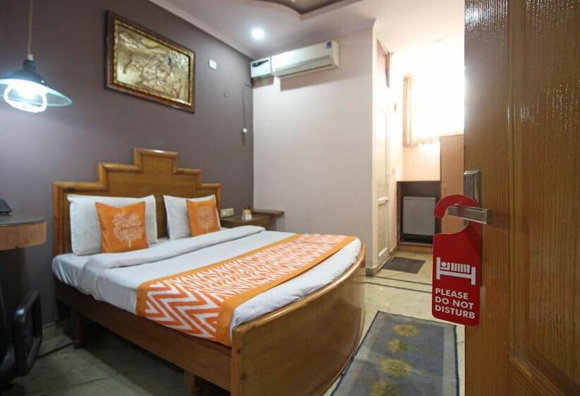 Отель O Madhur Regency