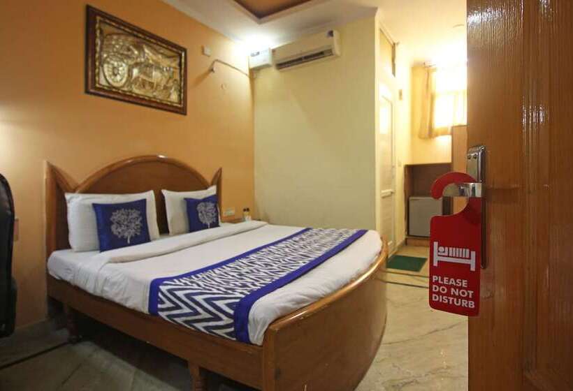 Отель O Madhur Regency