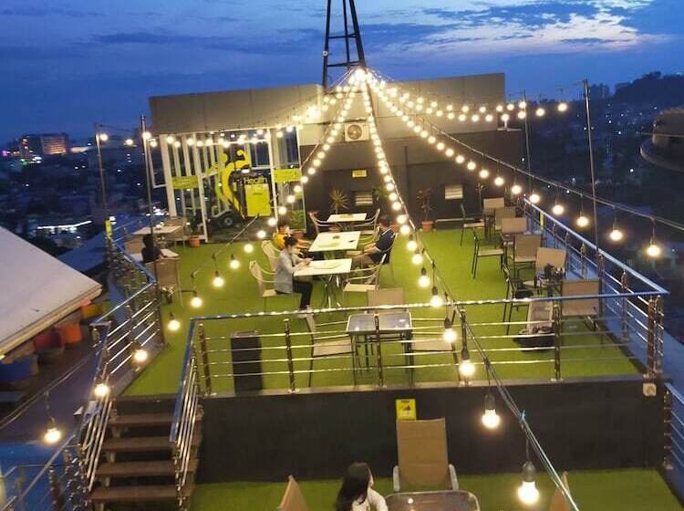 Maxonehotels @balikpapan