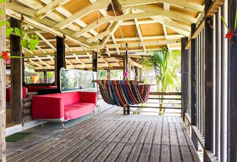 هتل Mermaid Beach Resort