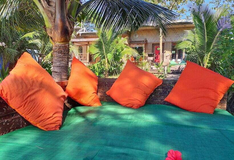 هتل Mermaid Beach Resort