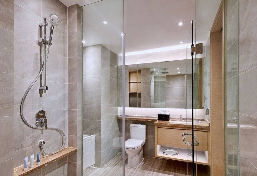 Отель Oakwood Apartments Yangzhou