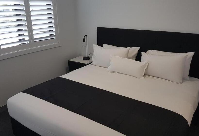 בית מלון כפרי Ocean Grove Chalet