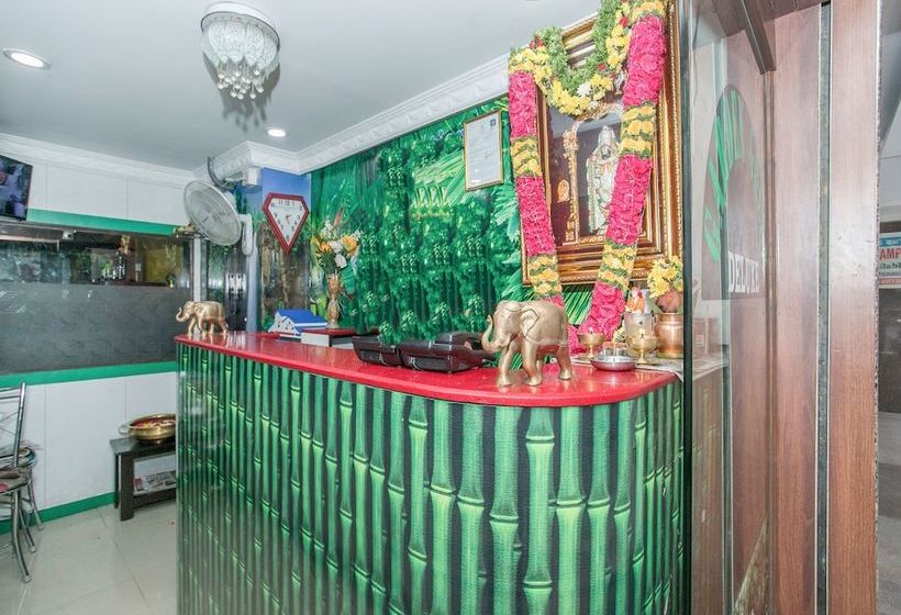 ホテル Oyo 15269 Surya Inn