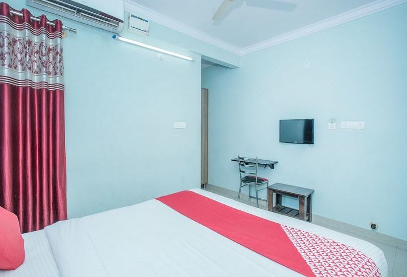 ホテル Oyo 15269 Surya Inn