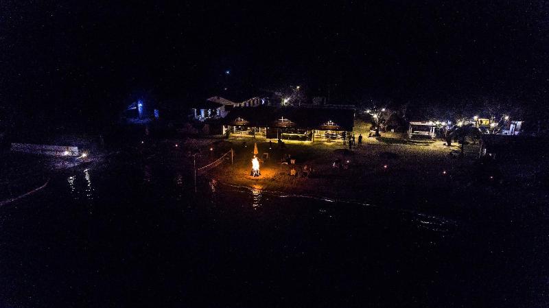 בית מלון כפרי Pangulatan Beach Resort