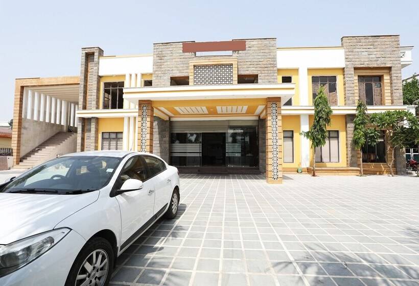 فندق Park Regency By Oyo Rooms