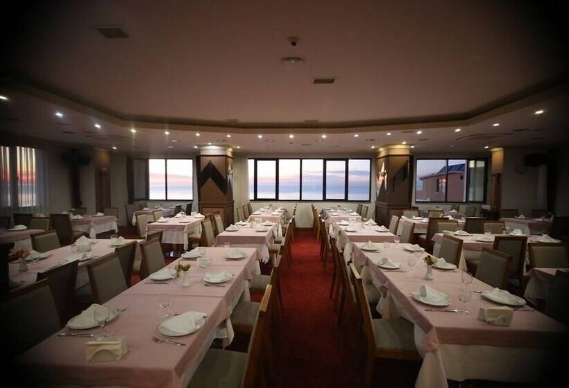 בית מלון כפרי Peronti