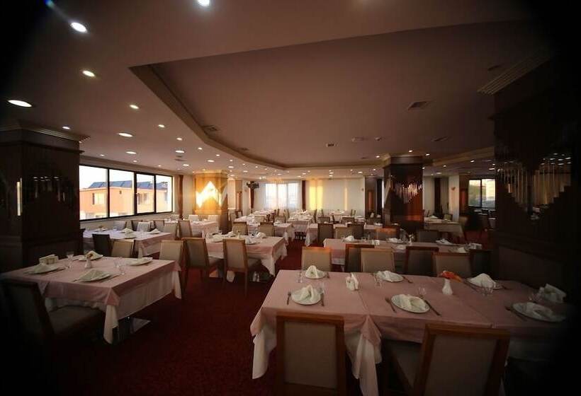 בית מלון כפרי Peronti