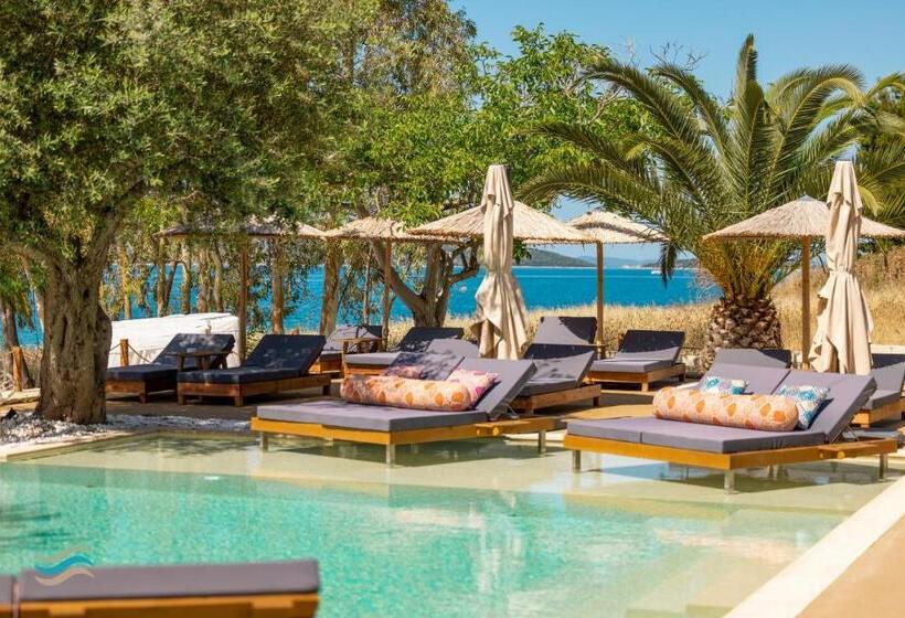 Отель Plataria Seaside Resort