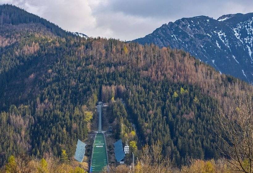 Radisson Blu Hotel & Residences