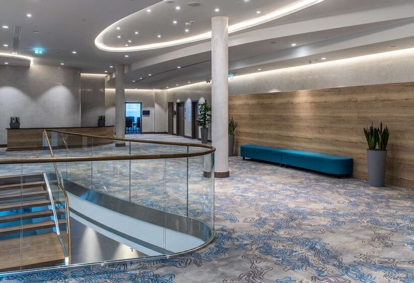 Radisson Blu Hotel & Residences