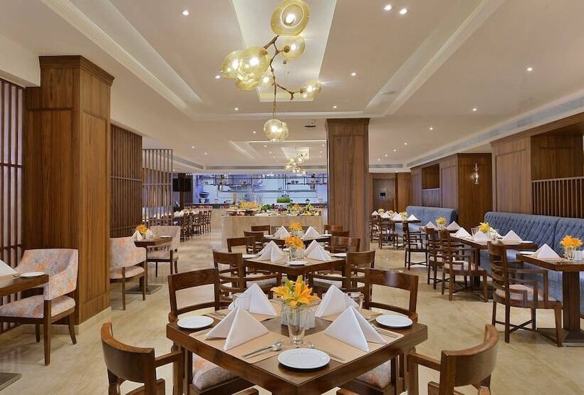 בית מלון כפרי Radisson Chandigarh Zirakpur