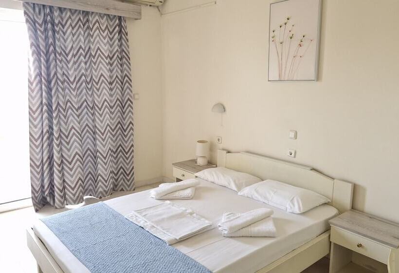 בית מלון כפרי Regina