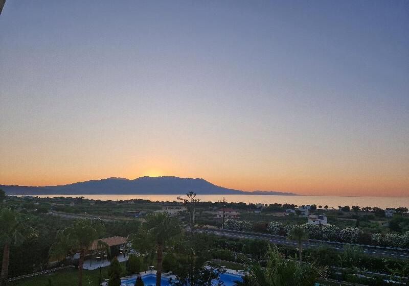 בית מלון כפרי Regina